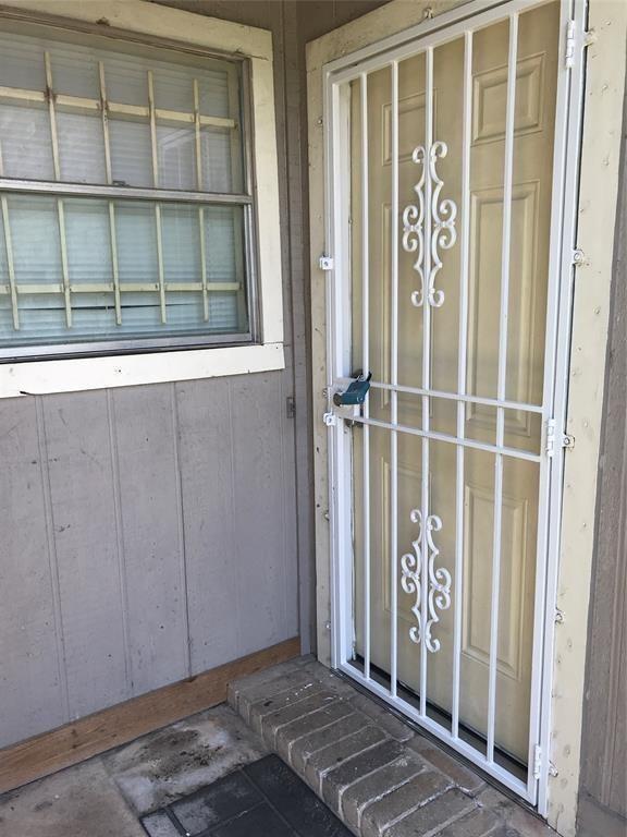 Foto del edificio - 16529 Gold Ridge Ln