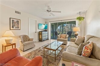 Building Photo - 1055 Forest Lakes Dr