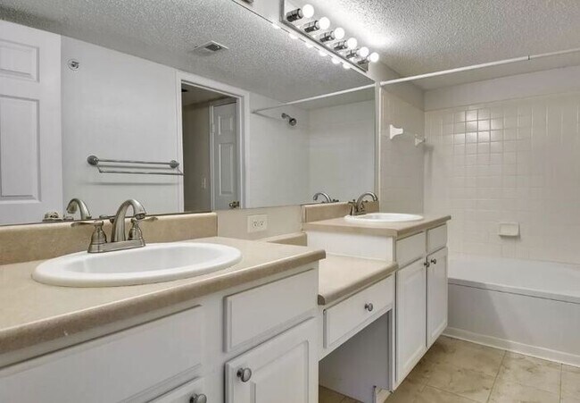 Building Photo - 1781 Morrison Ct