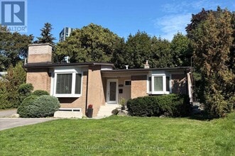 Building Photo - 173 Cottonwood Dr