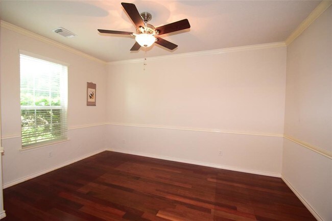 Building Photo - 22906 Montclair Park Ln