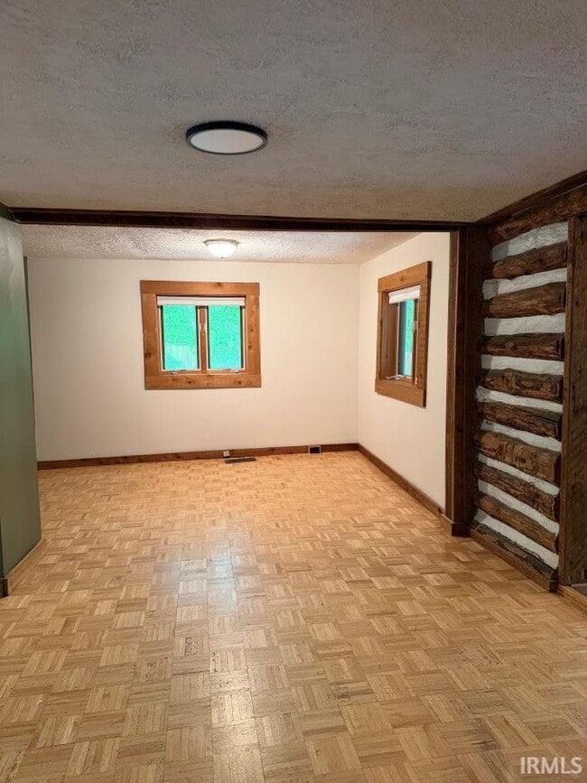 Building Photo - 5870 IN-46