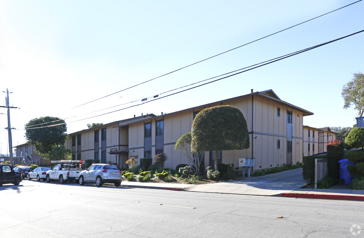 Foto del edificio - Casa Dela Vina Apartments