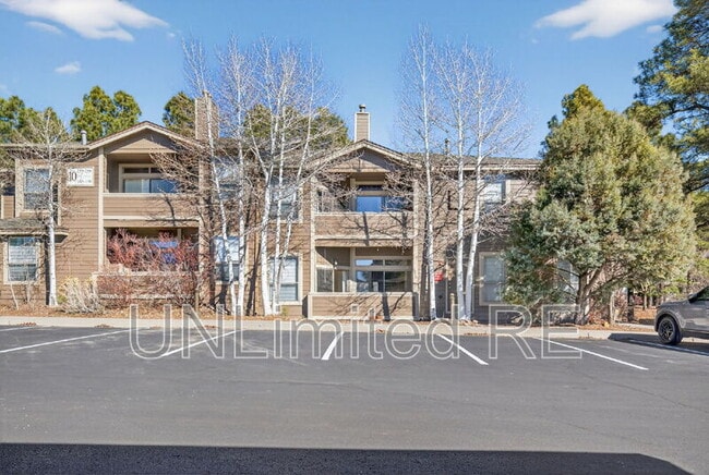 Building Photo - 1401 N Fourth St