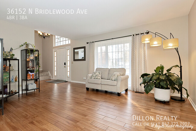 Foto del edificio - 36152 N Bridlewood Ave