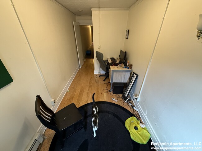 Foto del edificio - 94 W Cedar St