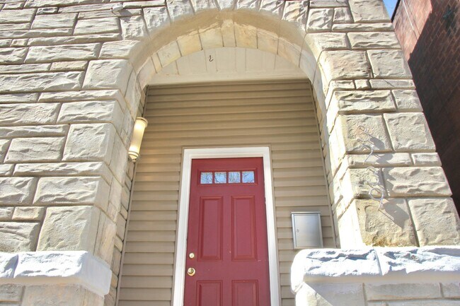 Foto del edificio - Beautifully Renovated 2 Bedroom 1 Bath SFD in Cherokee Arts District