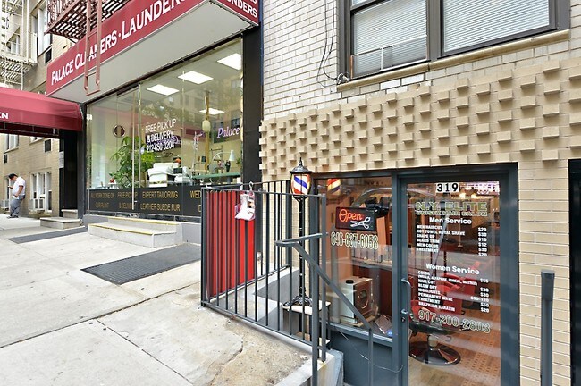 Building Photo - 319 E 75th St