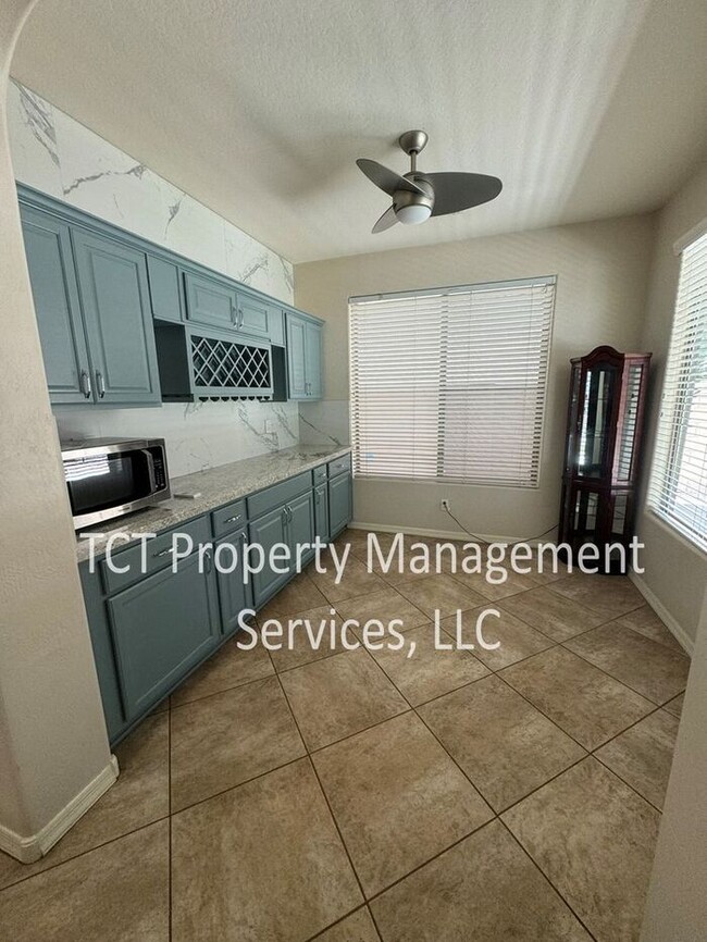 Building Photo - Spacious, Updated Home in Chandler!