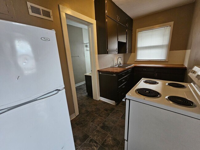 Foto del edificio - 1532 5th Avenue SE