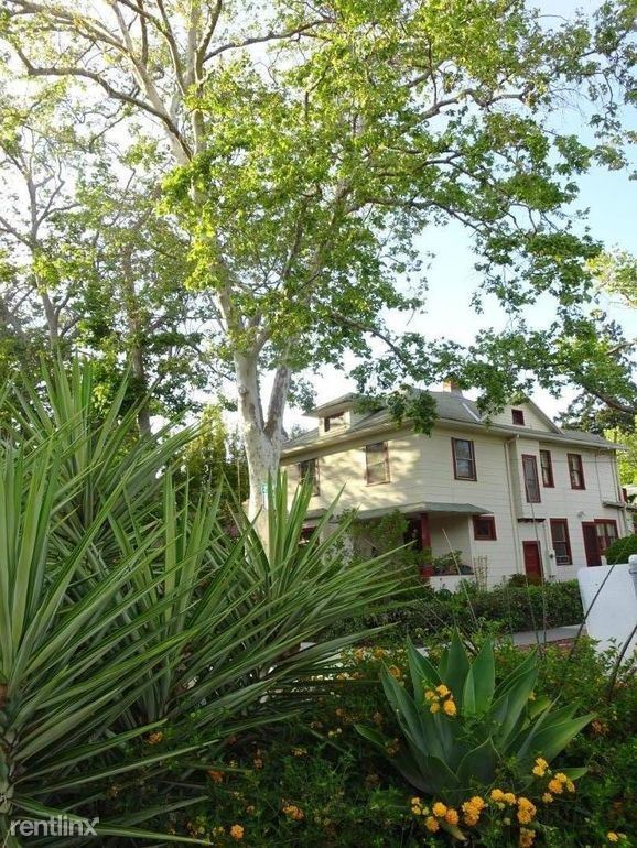 Building Photo - 1 br, 1 bath Condo - 189 Cowper St
