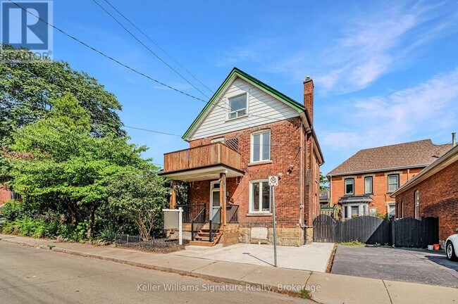 Building Photo - 39 Alanson St