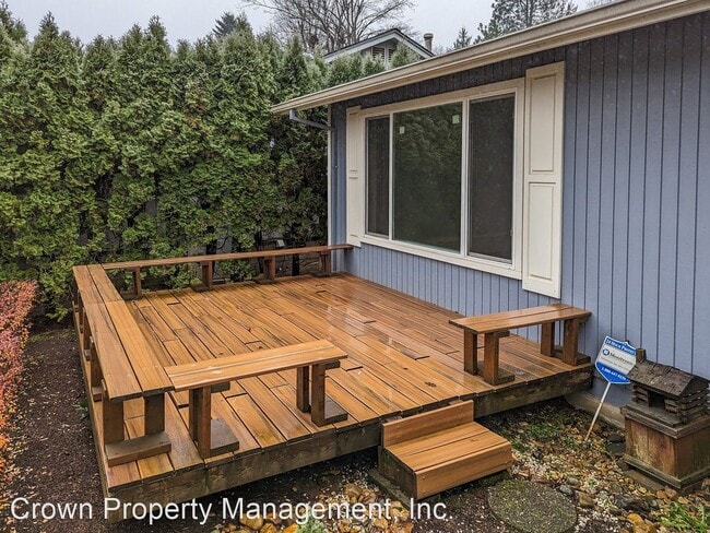 Building Photo - 3 br, 2 bath House - 5315 Red Leaf Dr S