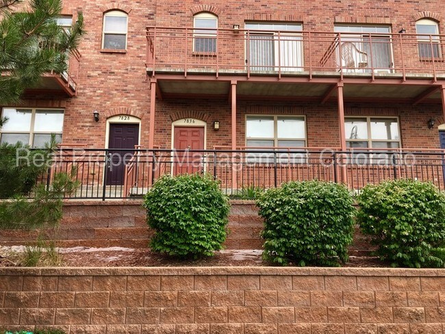 Building Photo - Beautiful Town Home in Olde Town Arvada