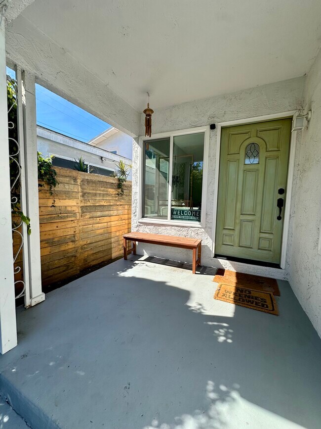 Foto del edificio - 915 Indiana Ave