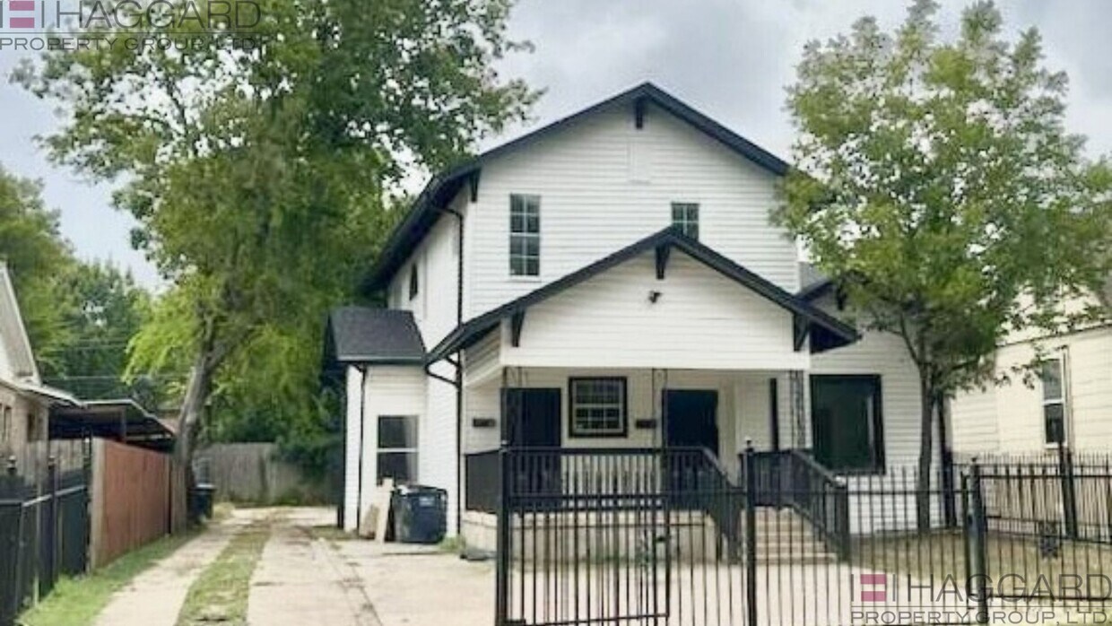 Foto principal - Walking Distance to the Stockyards!