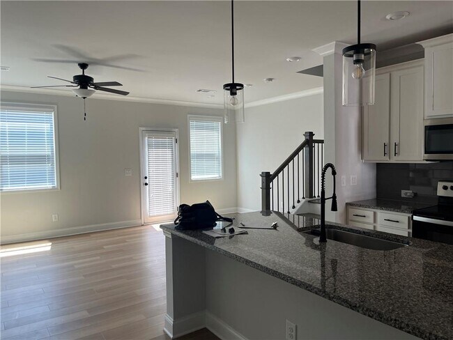 Foto del edificio - 4640 Cypress Pk Dr