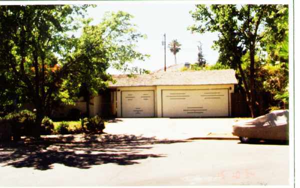 Building Photo - 22402 S Walnut Cor