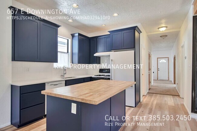 Foto del edificio - 657 Downington Ave S
