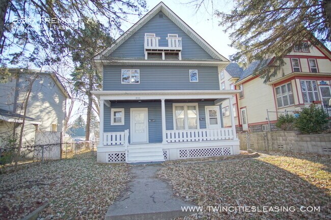 Foto del edificio - 856 Fremont Ave E