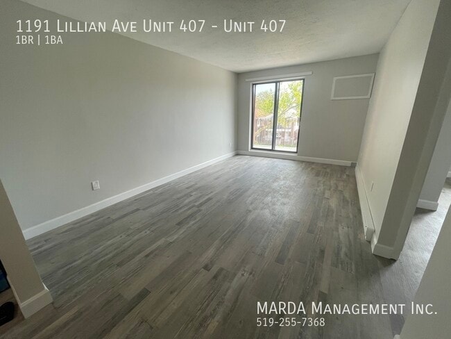 Building Photo - MODERN 1-BEDROOM/1BATH APARTMENT-NEWLY REN...