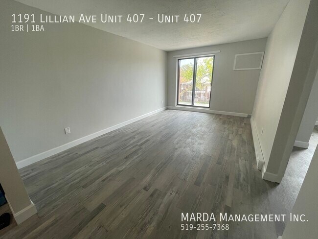 Photo du bâtiment - MODERN 1-BEDROOM/1BATH APARTMENT-NEWLY REN...