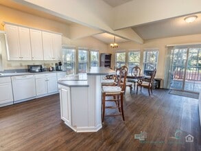 Building Photo - 416 N Downing St