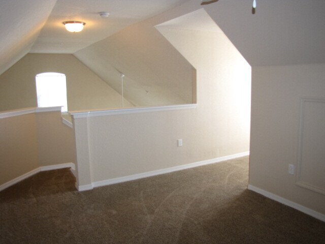 Foto del edificio - 5601 Rosehill Rd
