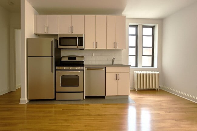 Foto del edificio - 660 Fort Washington Ave
