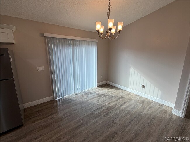 Building Photo - 6744 N Waycross Way