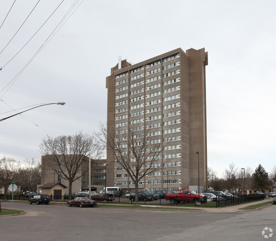 Foto del edificio - Holland Highrise Apartments