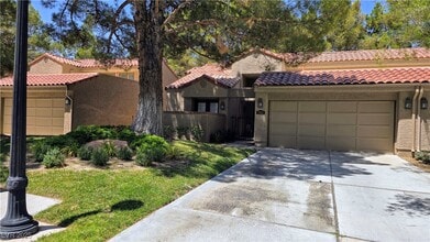 Building Photo - 7163 Mission Hills Dr