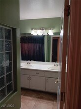 Building Photo - 9861 Snowy Canyon Ct