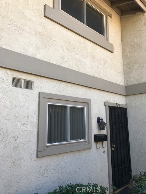 Foto del edificio - 124 Stratford Cir