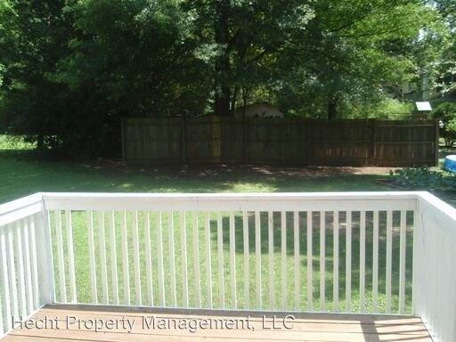 Building Photo - 3 br, 1.5 bath House - 100-A Gibson Park Dr.