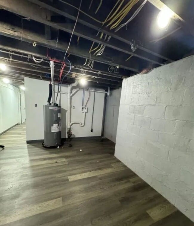 Building Photo - Osmond Duplex