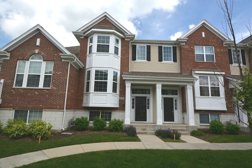 Primary Photo - 2953 Madison Dr