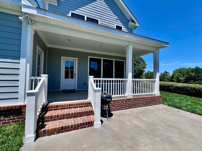 Building Photo - Gorgeous Home on Walkers Ferry Lane in The...