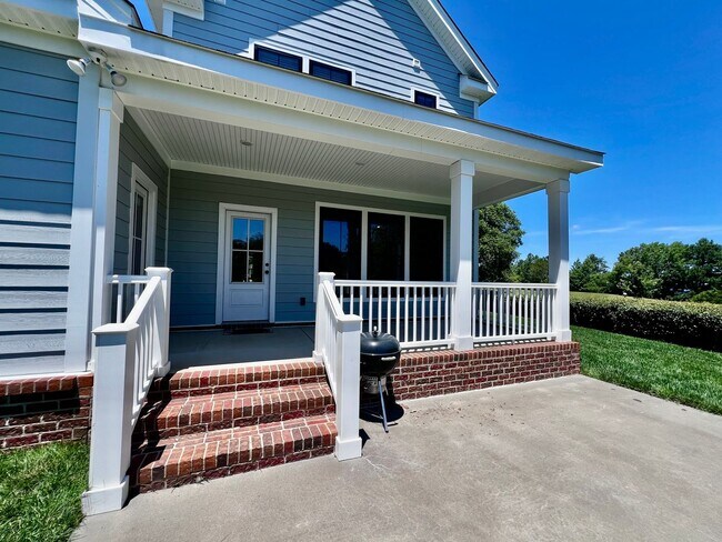 Foto del edificio - Gorgeous Home on Walkers Ferry Lane in The...