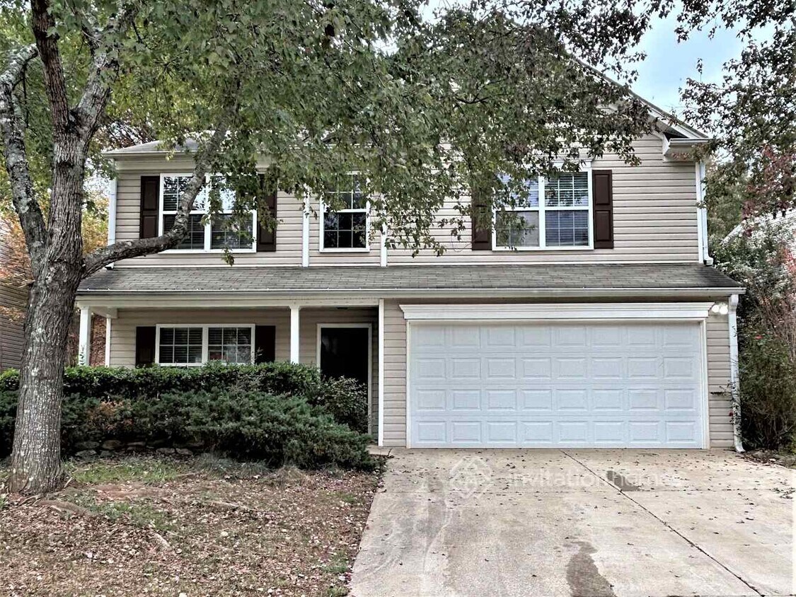 Foto principal - 130 Holly Mill Village Dr