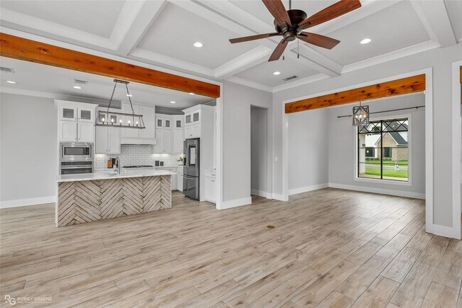 Building Photo - Half off the first Full Months rent! Custo...