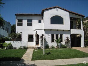 Building Photo - 1265 Cloverdale Ave
