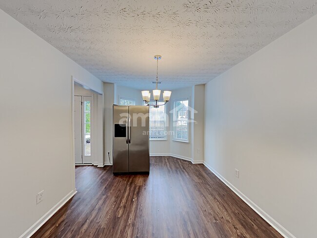 Foto del edificio - 2316 Copper Grove Ln