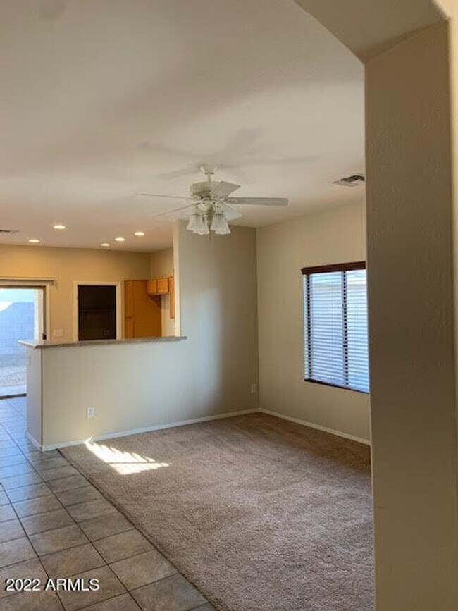 Building Photo - Charming 3 bedroom home in GATED community...