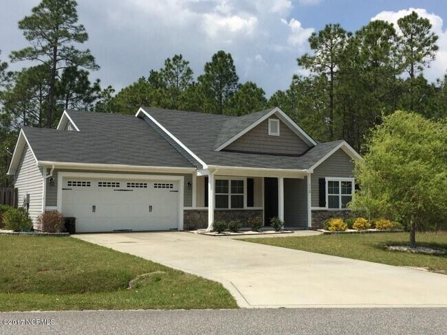 Font of House. - 112 Oyster Landing Drive