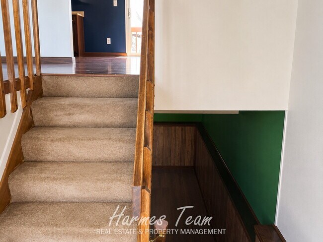 Building Photo - Spacious 4-Bedroom Home with Covered Deck & Large Fenced Yard