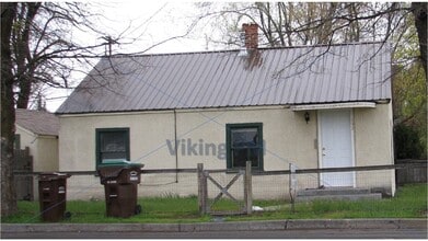 Building Photo - 292 NW 5th St