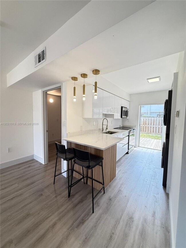 Building Photo - 15250 SW 80th St