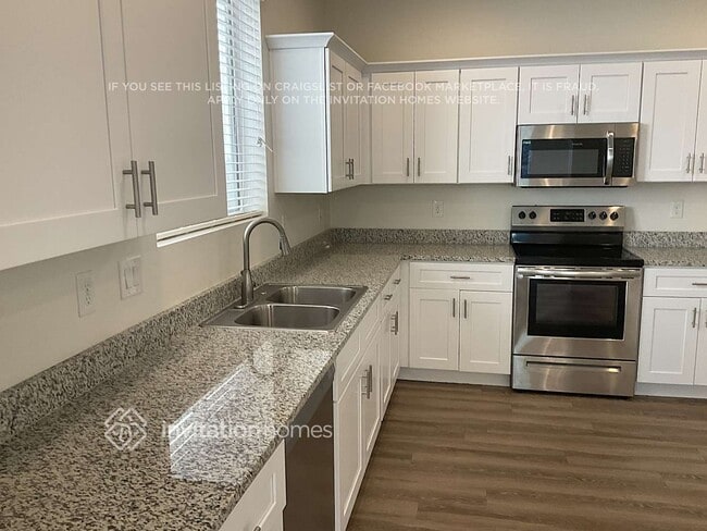 Building Photo - 12452 W Lindbergh Dr