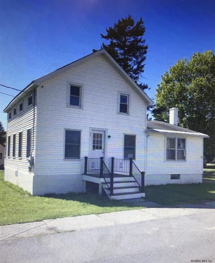 27 Blanchard St, Salem, NY 12865 House Rental in Salem, NY
